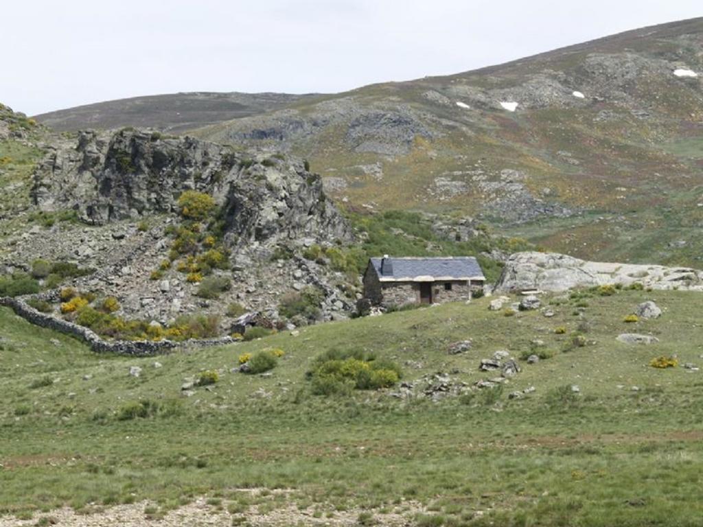 Tierra De Lobos Hotel Puebla de Sanabria Kültér fotó