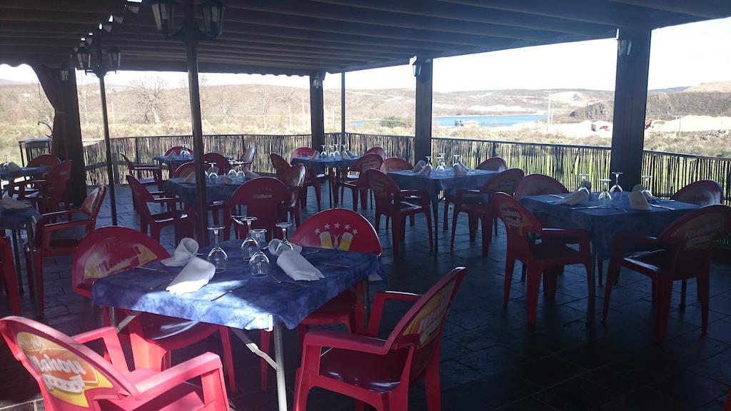 Tierra De Lobos Hotel Puebla de Sanabria Kültér fotó