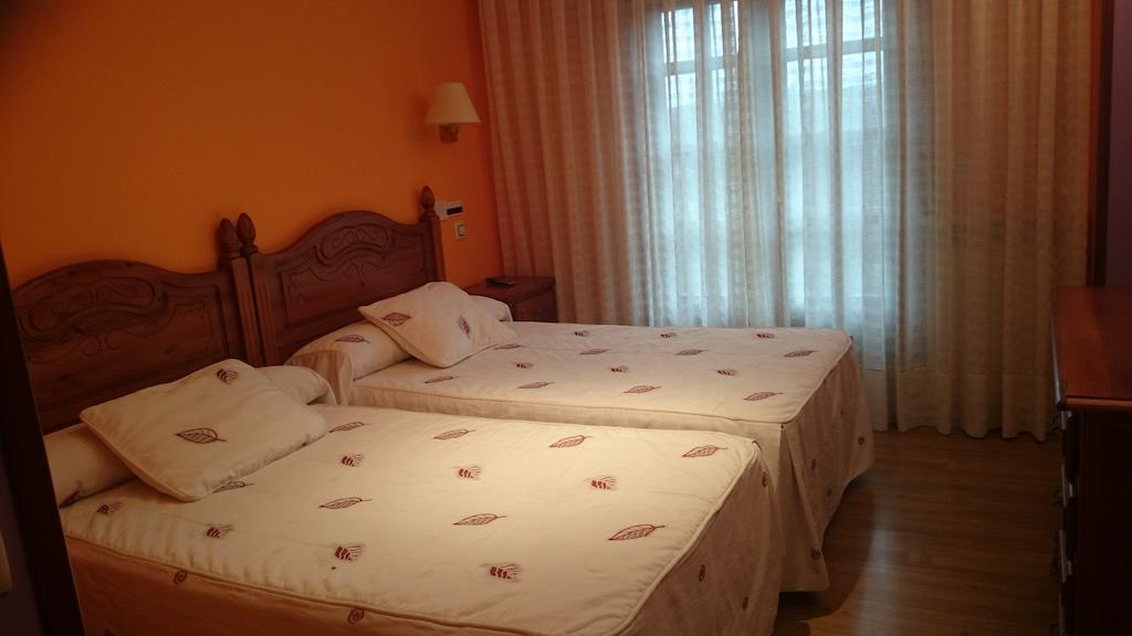 Tierra De Lobos Hotel Puebla de Sanabria Kültér fotó